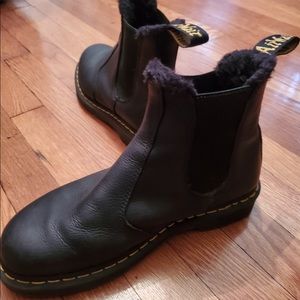 DR MARTENS 2976 BLACK FAUX FUR LINED BOOTS